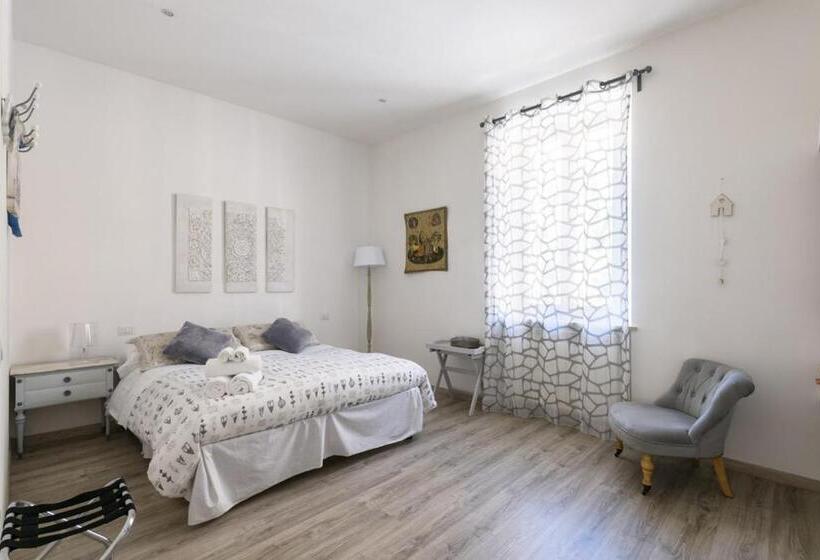 اتاق لوکس, Siena Vip B&b