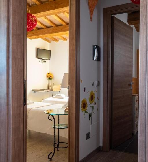 Апартаменты 3 Спальни, B&b Da Vi.vì