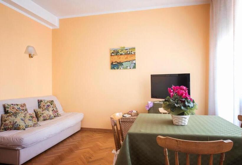 バルコニー付き１ベッドルームアパートメント, Albergo La Bussola