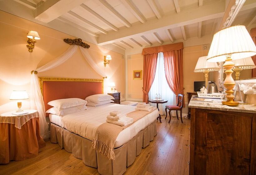 スタンダードトリプルルーム, Torre Giardino Segreto B&b  Borgo Capitano Collection   Albergo Diffuso