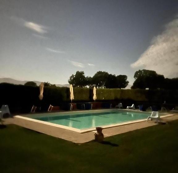 اتاق کلاسیک چهارنفره, B&b Colle Cucchiara