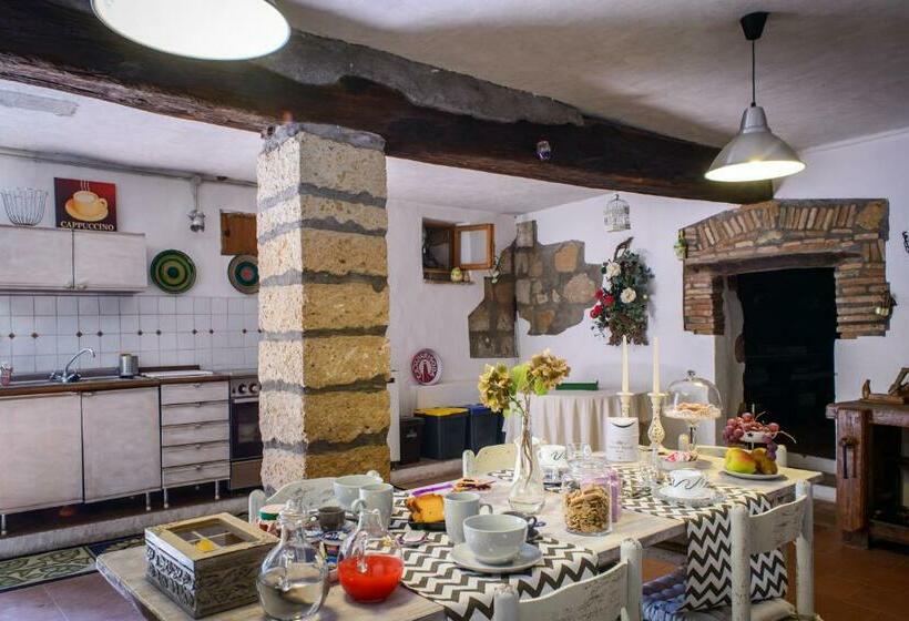 Номер Стандарт, B&b La Polinnia