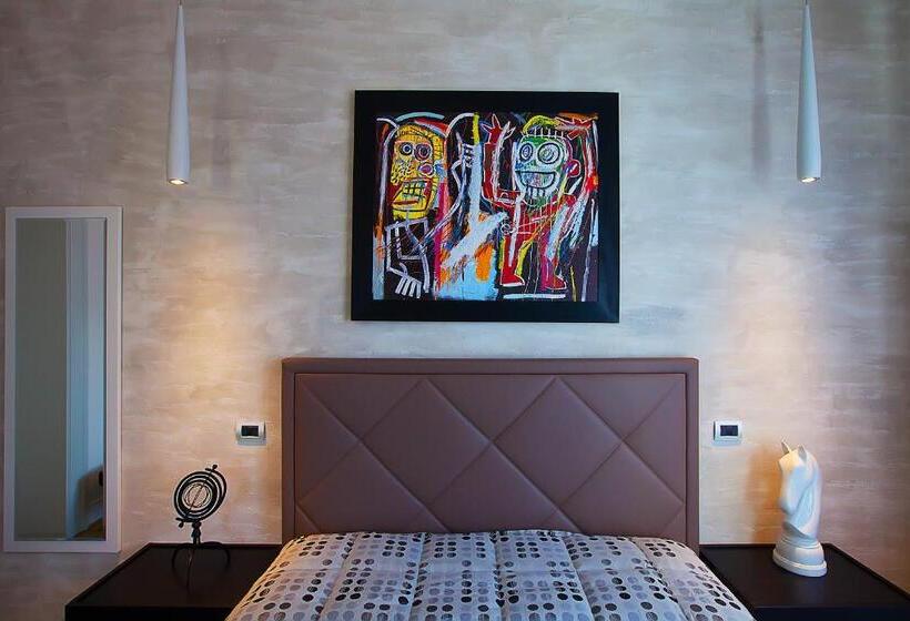 اتاق استاندارد, Ferrari Suite