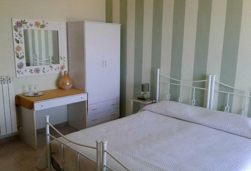 Quarto Estandar, B&b Domus Tiberio