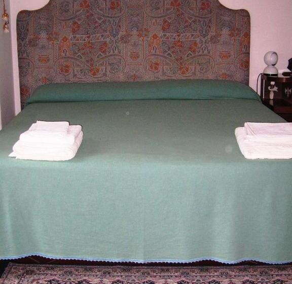آپارتمان 2 خوابه با تراس, B&b La Rampichina