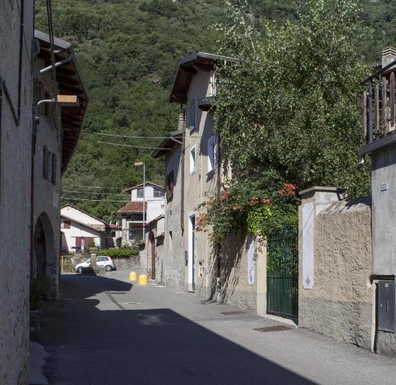 آپارتمان 2 خوابه با تراس, B&b La Rampichina