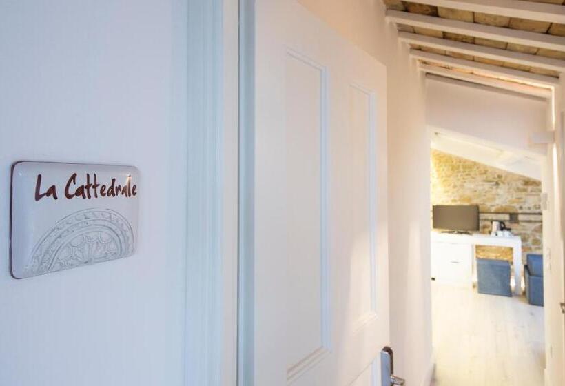 اتاق لوکس, Residenza Amblingh