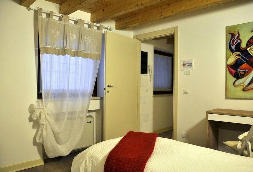 اتاق استاندارد یک نفره, B&b Corso Matteotti 62