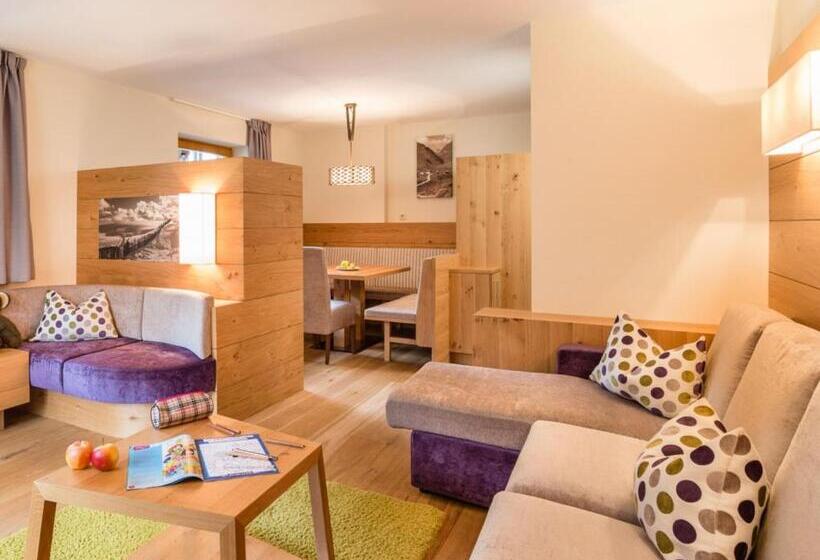 Семейный Полулюкс, Familienhotel Huber