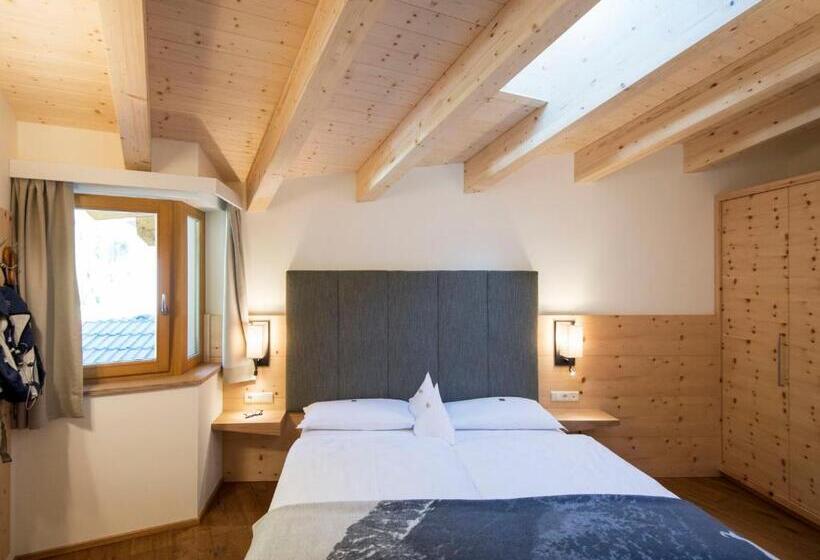 Люкс Семейный 2 Спальни, Familienhotel Huber