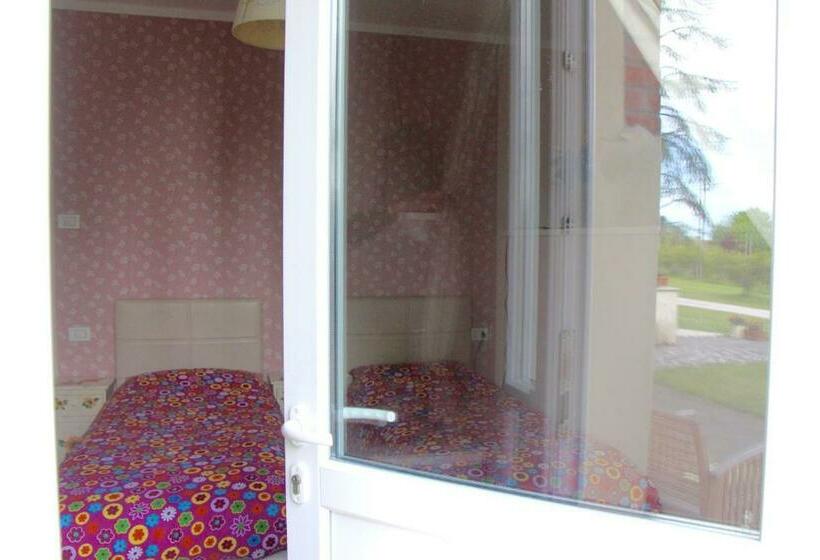 اتاق استاندارد, B&b Mama Rò