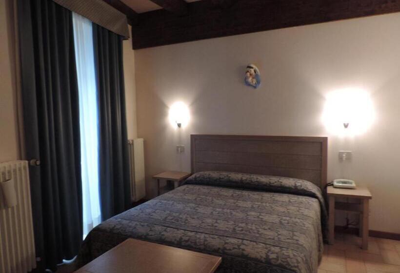 Номер Стандарт, Casa Religiosa Di Ospitalità San Ponziano