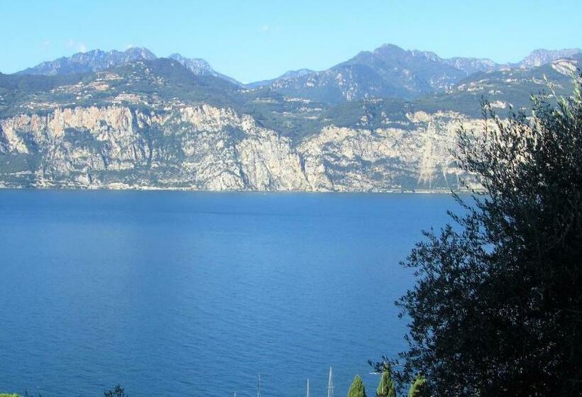 스탠다드 룸 호수 전망, Villa Emma Malcesine