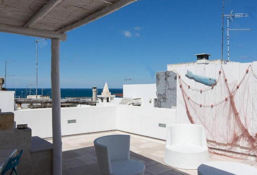 1 Bedroom Apartment with Terrace Sea View, Antico Mondo Rooms & Suites