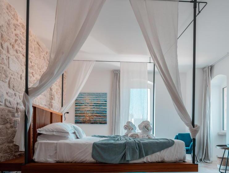 سوییت با چشم‌انداز دریا, Antico Mondo Rooms & Suites
