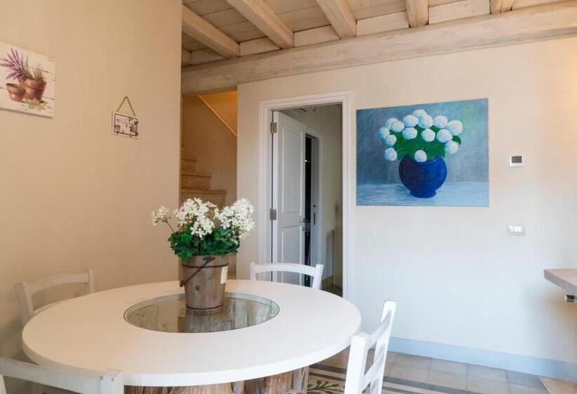 1 Bedroom Apartment with Terrace Sea View, Antico Mondo Rooms & Suites