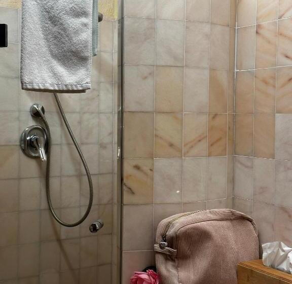 带露台的套间, Relais San Damian