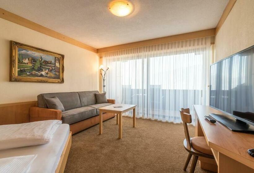 Номер Стандарт, Taushof