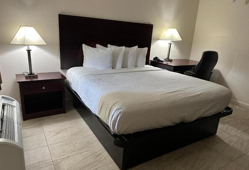 Стандартный Номер Кровать Кинг, Carom Inn Denham Springs  Baton Rouge