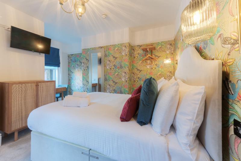 Номер Стандарт, Florence Gardens Boutique Hotel And Restaurant