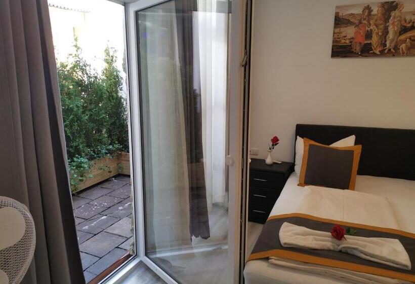 Family Suite, Garni City