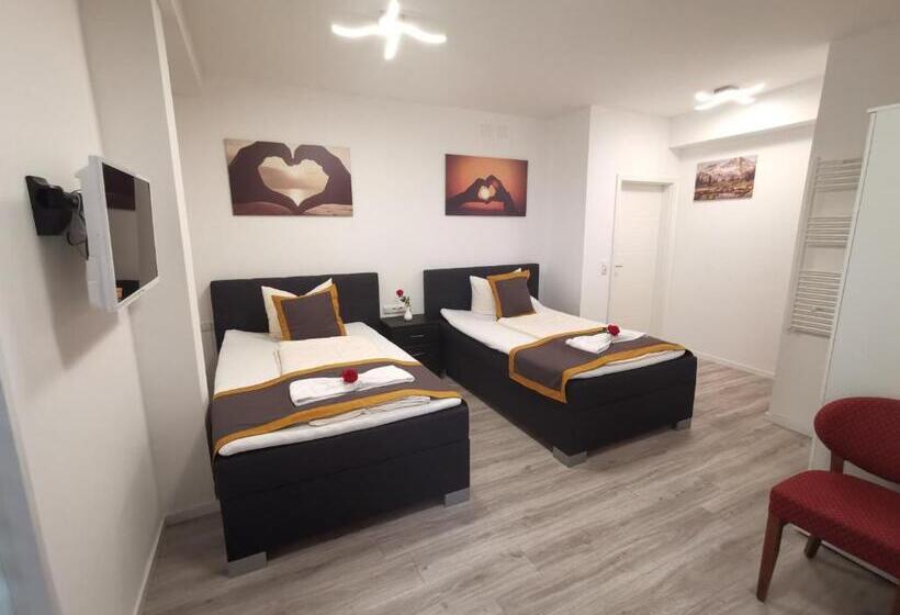 Family Suite, Garni City