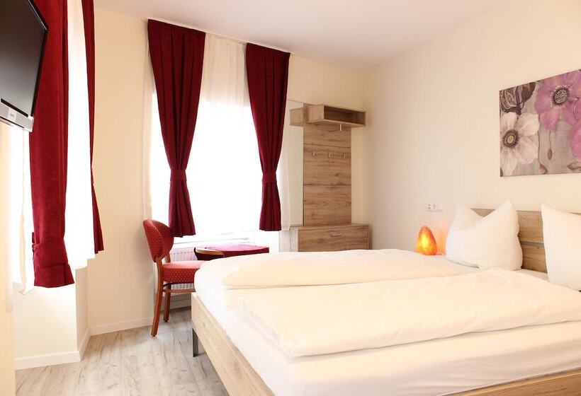 Номер Economy, Garni City
