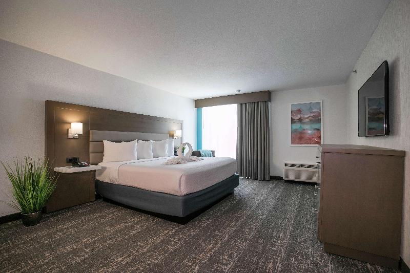 适合残疾人士使用的套间, Holiday Inn Express And Suites South Hill, An Ihg