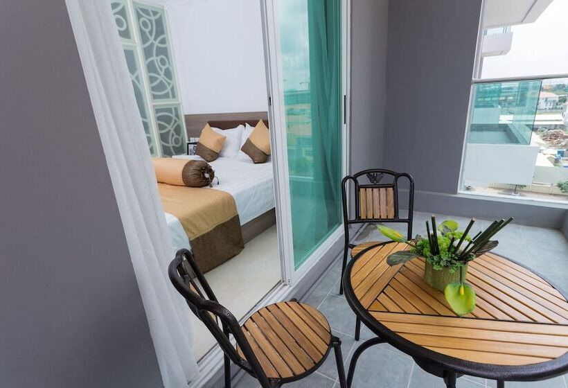 스탠다드 스튜디오, Ca&sa Serviced Apartment