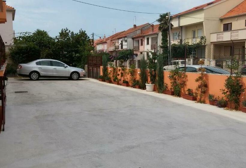 Camera Standard con Balcone, Pansion Maria