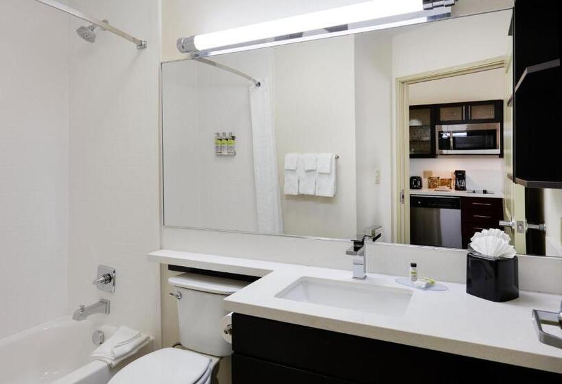 Люкс Deluxe Кровать Кинг, Candlewood Suites Dallas Nw   Farmers Branch, An Ihg