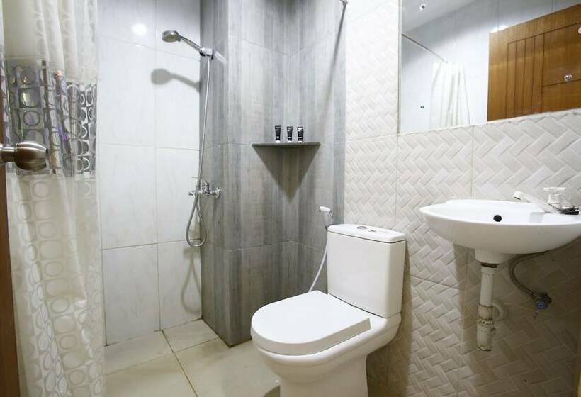 Номер Стандарт, Reddoorz Near Cilandak Town Square