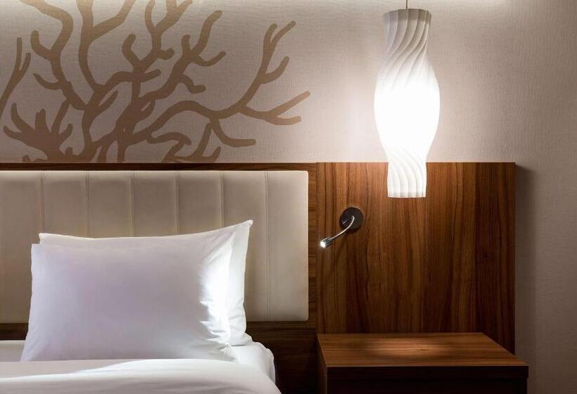 수피리어 룸, Radisson Blu Hotel, Jeddah Al Salam