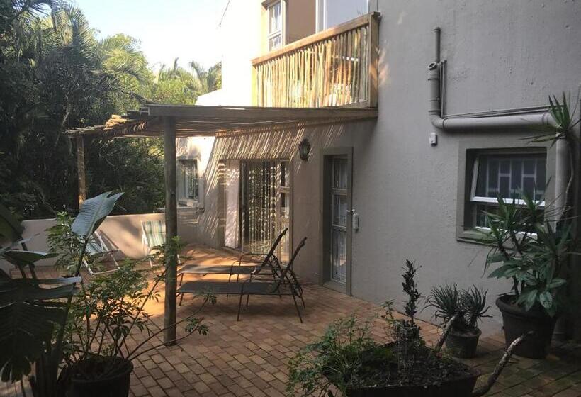 Family flat with terrace, Beach Forest Lodge
