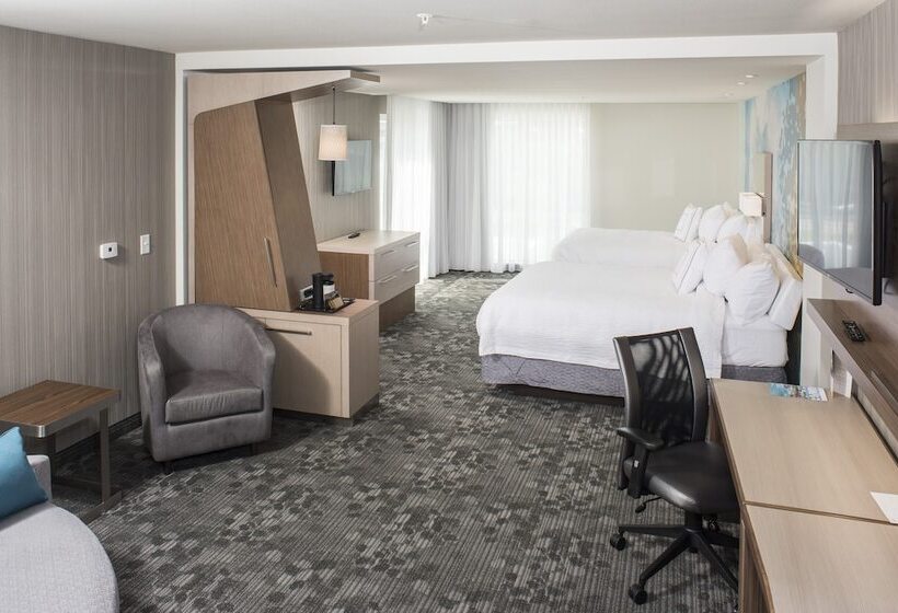 Люкс, Courtyard By Marriott Albany Clifton Park