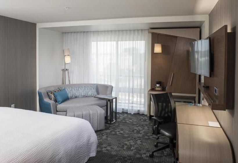 Стандартный Номер Кровать Кинг, Courtyard By Marriott Albany Clifton Park