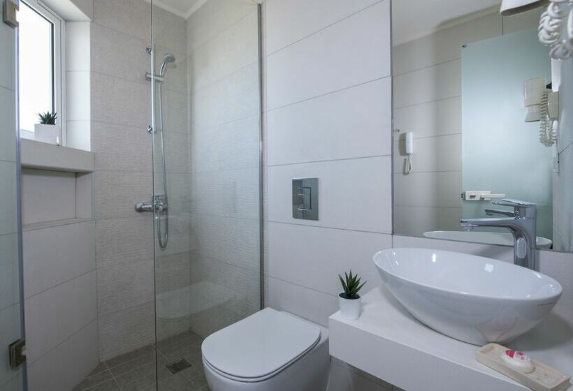 标准工作室, Kedrissos Hotel Apartments