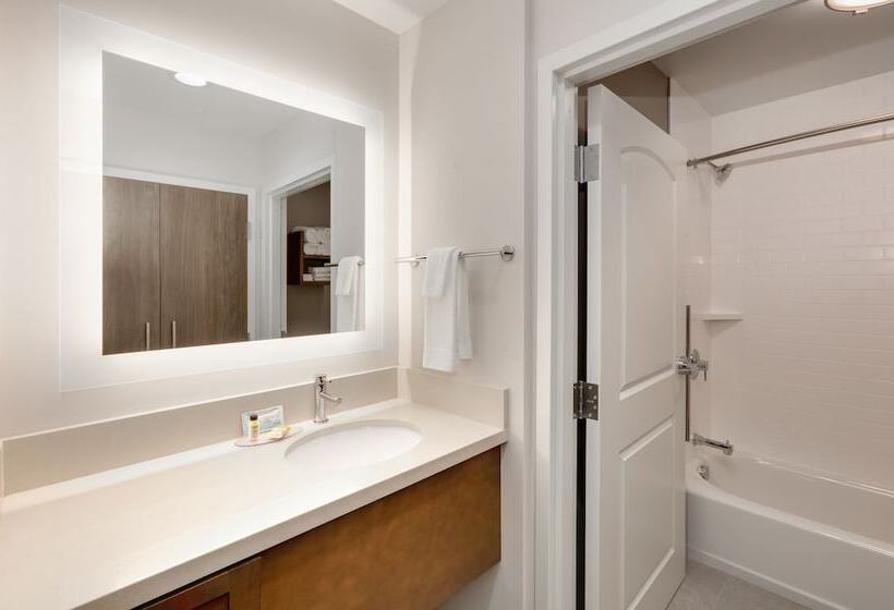 适合残疾人士使用的套间, Staybridge Suites   Oklahoma City   Downtown, An Ihg