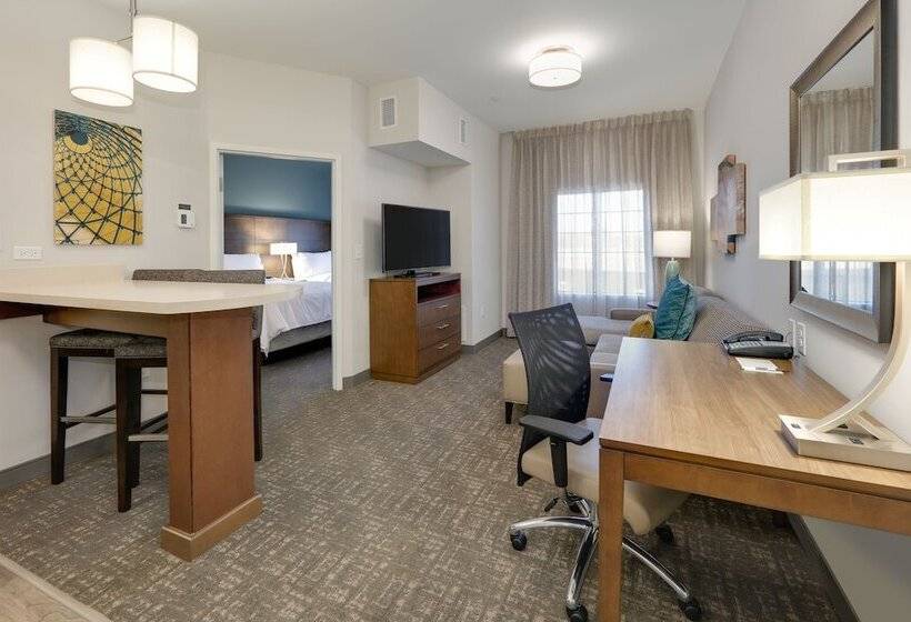 适合残疾人士使用的套间, Staybridge Suites   Oklahoma City   Downtown, An Ihg