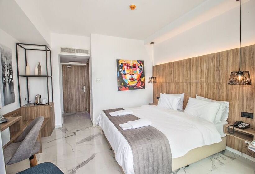 Номер Стандарт, The Blue Ivy Hotel & Suites