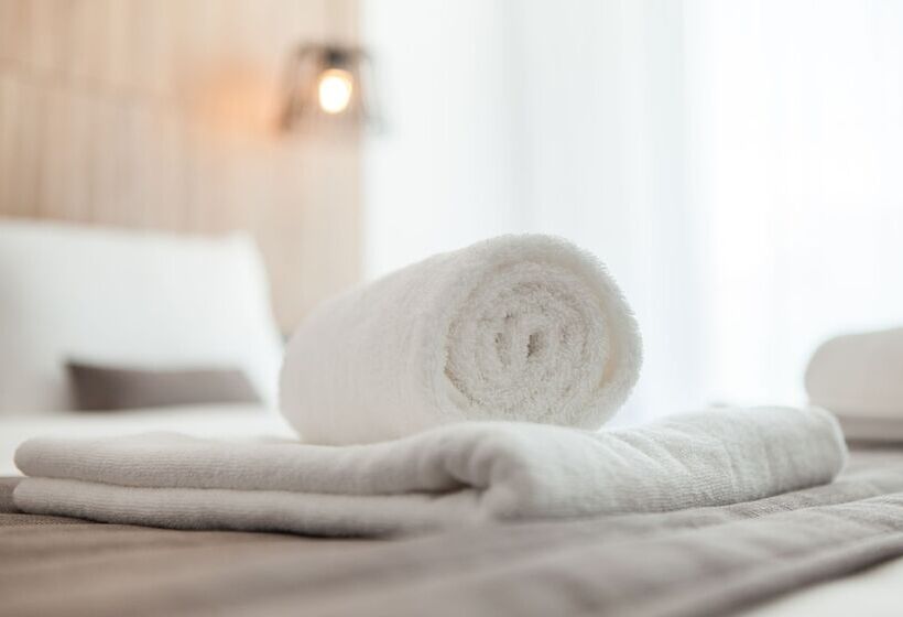 Номер Стандарт Боковой Вид на Море, The Blue Ivy Hotel & Suites