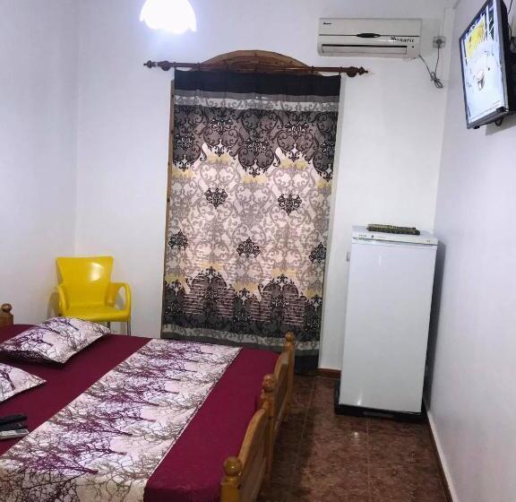اتاق لوکس با چشم‌انداز دریا, Plage D Or