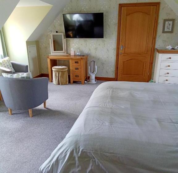 Трехместный Номер Deluxe, White Cottage B And B