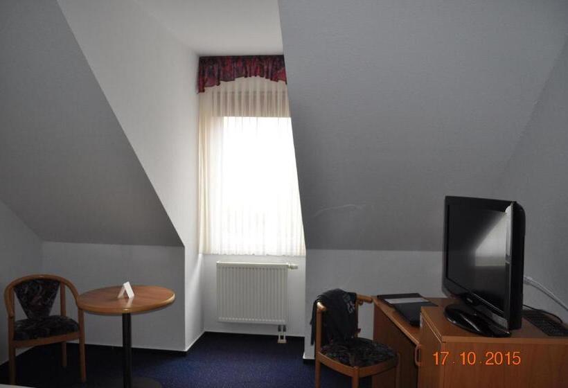 Номер Стандарт Индивидуальный, Turmhotel Schwedt