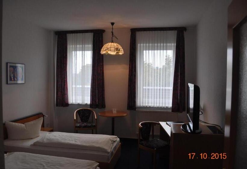 Номер Стандарт, Turmhotel Schwedt