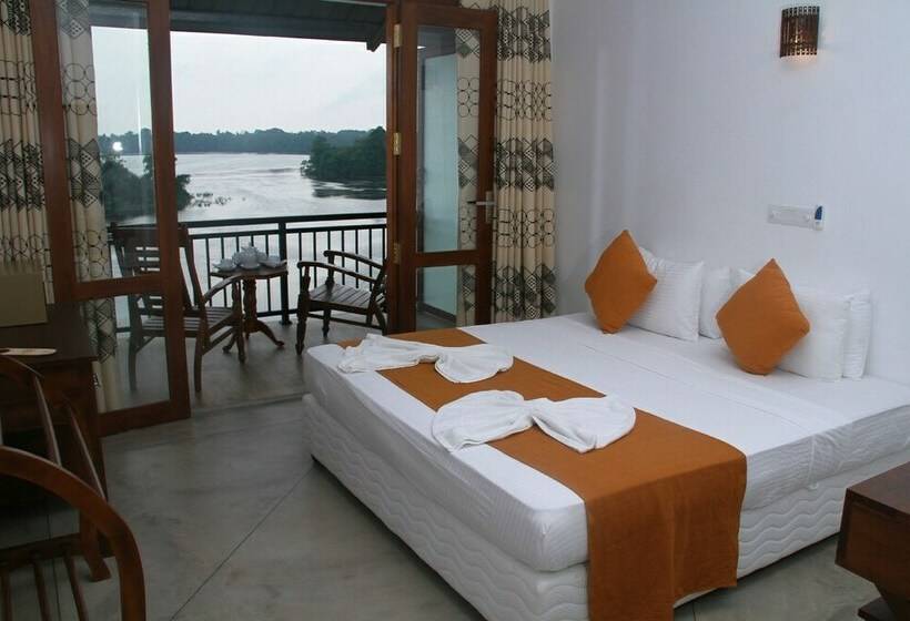 اتاق لوکس با چشم‌انداز دریاچه, Sanu Lagoon Resort & Spa