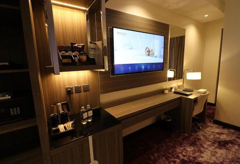 Президентский Люкс, Paradise Elite Hotel Al Tahlia Jeddah