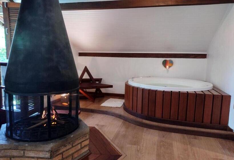 Люкс, Pousada Casa Bonita