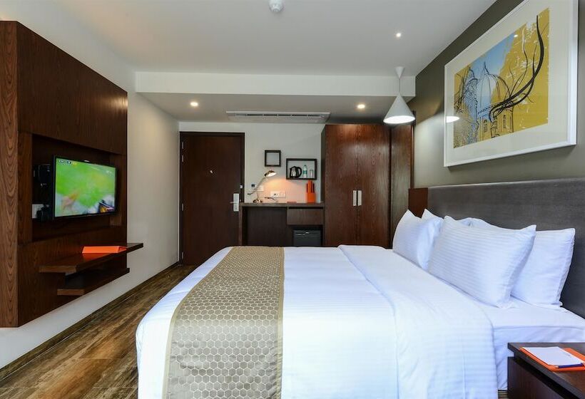 Номер Премиум, Howard Johnson By Wyndham Kolkata Airport