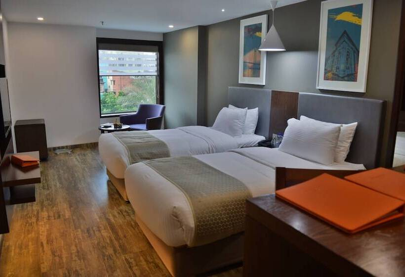 Номер Deluxe, Howard Johnson By Wyndham Kolkata Airport